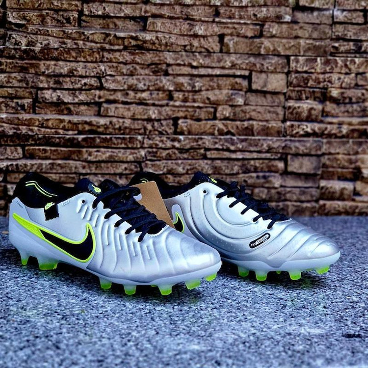کفش فوتبال تمپو لجند 10 Nike Tiempo Legend