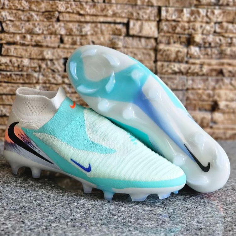 کفش فوتبال نایک فانتوم جی ایکس Nike Phantom GX 3