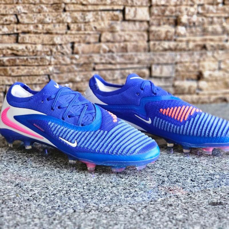 کفش فوتبال نایک فانتوم جی ایکس Nike Phantom GX 3