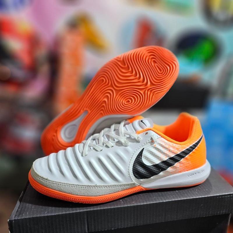 کفش فوتسال نایک تمپو ایکس فاینال Nike Tiempo X Final