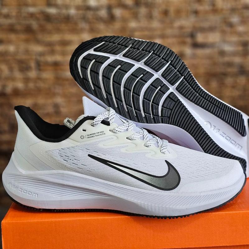 کتونی نایک زوم Nike Zoom Winflo 7