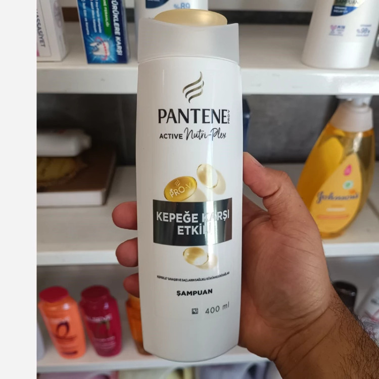 شامپو ضد شوره پنتن pantene مدل pro v برای انواع مو حجم 400 میل
