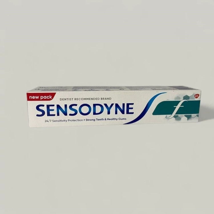 خمیردندان سنسوداین مدل F - ضد حساسیت، تقویت کننده مینای دندان با رایحه ملایم