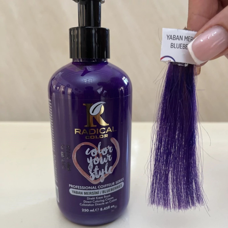 شامپو رنگ مو رادیکال کالر رنگ بلوبریBlueberry حجم 250 میلی لیتر