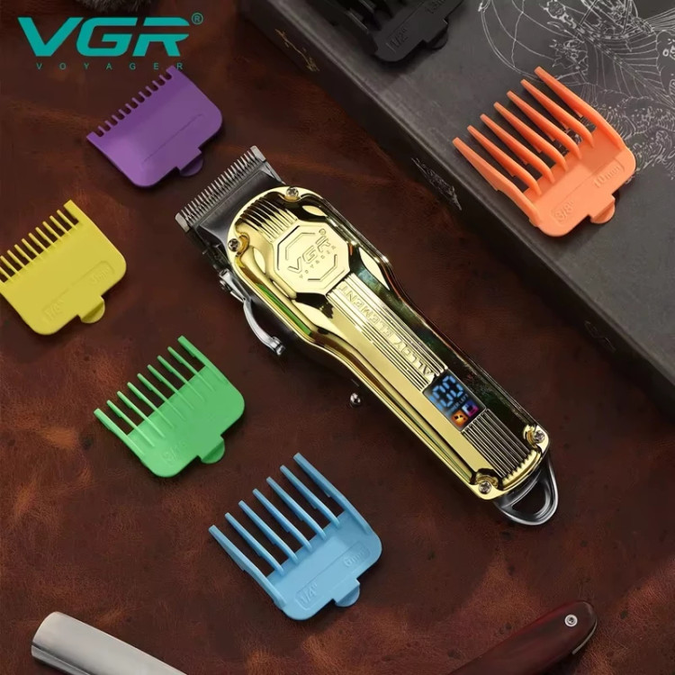ماشین اصلاح VGR حجم زن سر و صورت و ریش تراش وی جی آر خط زن و صفر زن شارژی V-672