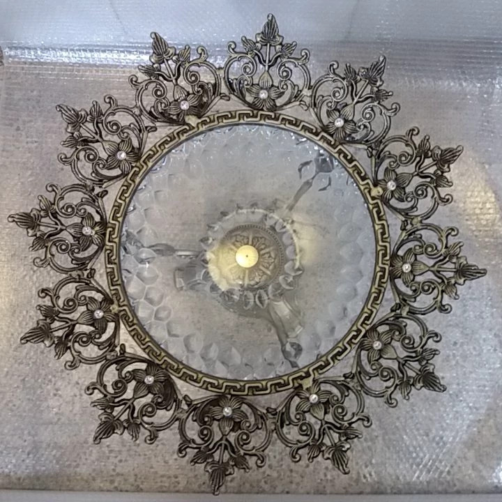 میوه خوری کنار سالنی مدل نسترن رنگ انتیک و طلایی ضد اب و ضد خش ده سال ضمانت رنگ