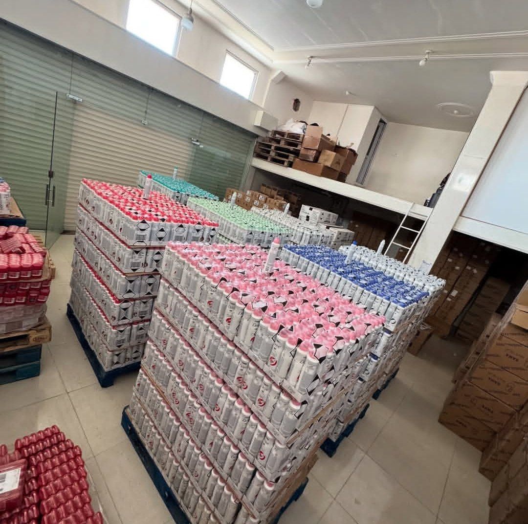 اسپری داو اصل انگلیس گلابی و آلوئهورا 250ml