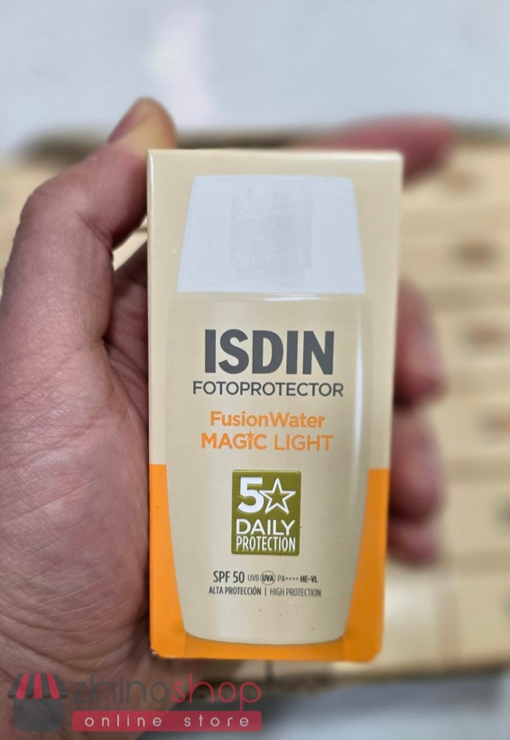 ضد آفتاب فیوژن واتر مجیک رنگ لایت 50ml