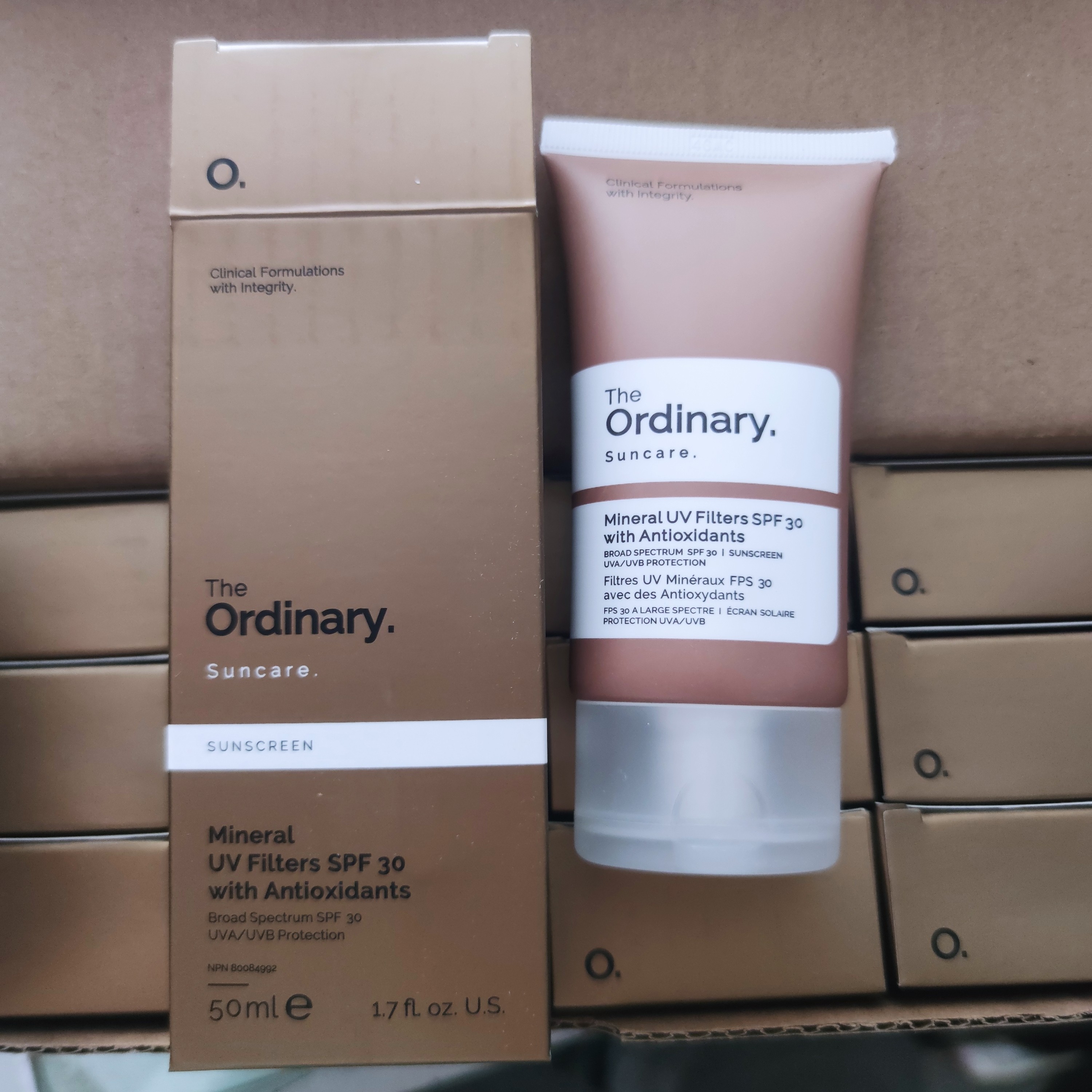 ضدآفتاب مینرال اوردینری spf30 اصل کانادا 50ml
