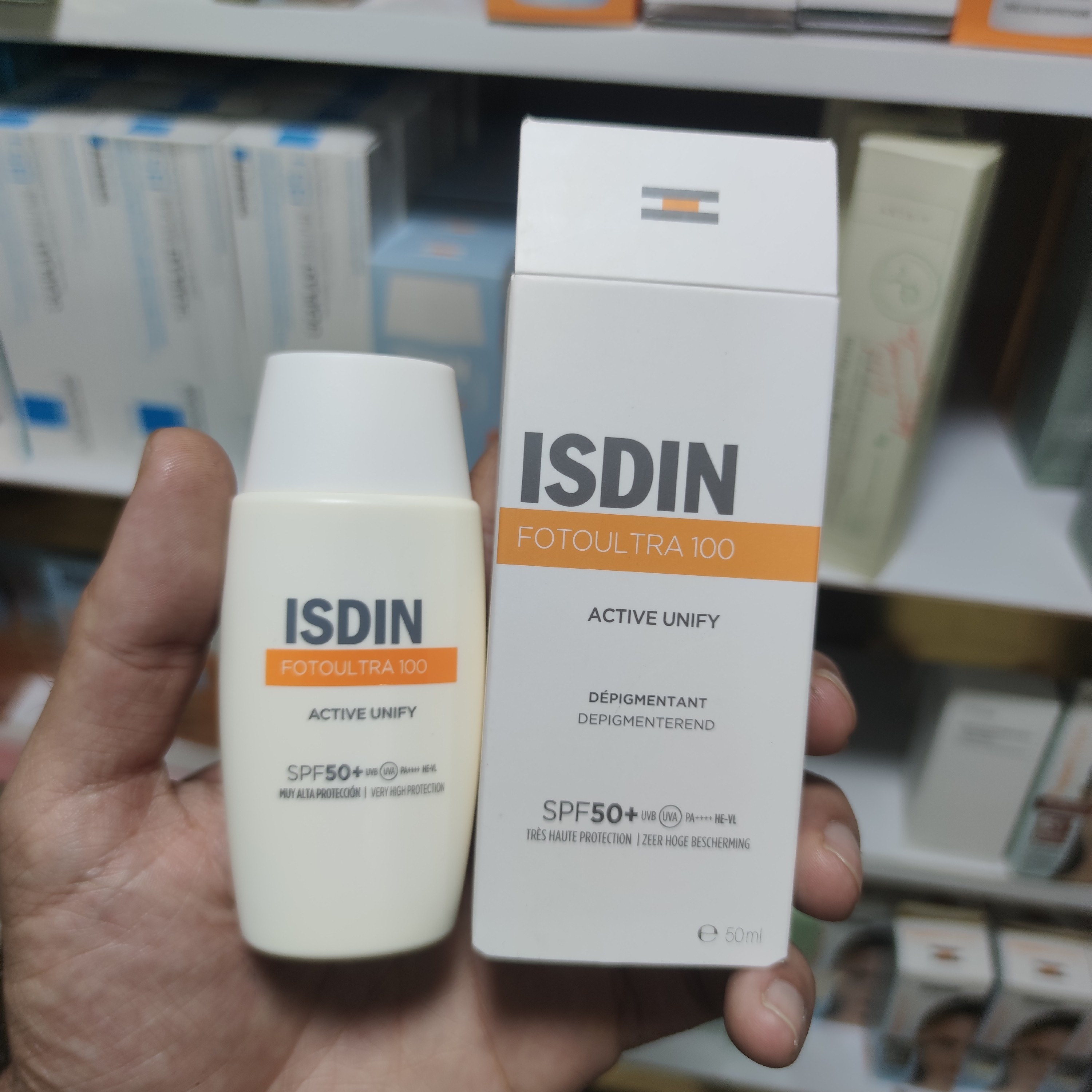 ضد آفتاب ضدلک ایزدین اکتیویونیفای بدون رنگ اورجینال 50ml کاهش لک و محافظت کامل