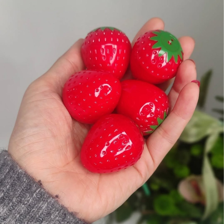 بالم لب حرارتی توت فرنگی Hold Morning