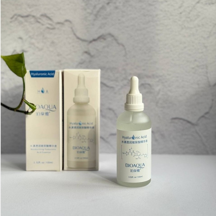 سرم هیالورونیک اسید بیواکوا BIOAQUA