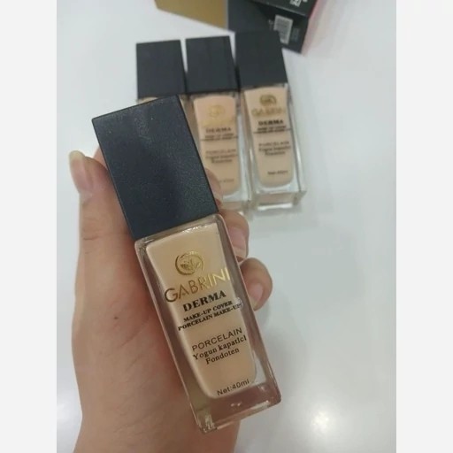 کرم پودر گابرینی VELVET TOUCH شیشه ای 34 میل spf 10