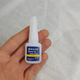 چسب ناخن لاکی