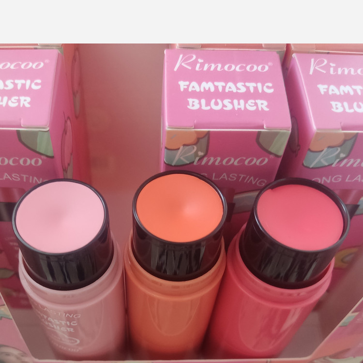 رژگونه براش دار استیکی ریموکو پک 96 عددی FAMTASTIC BLUSHER