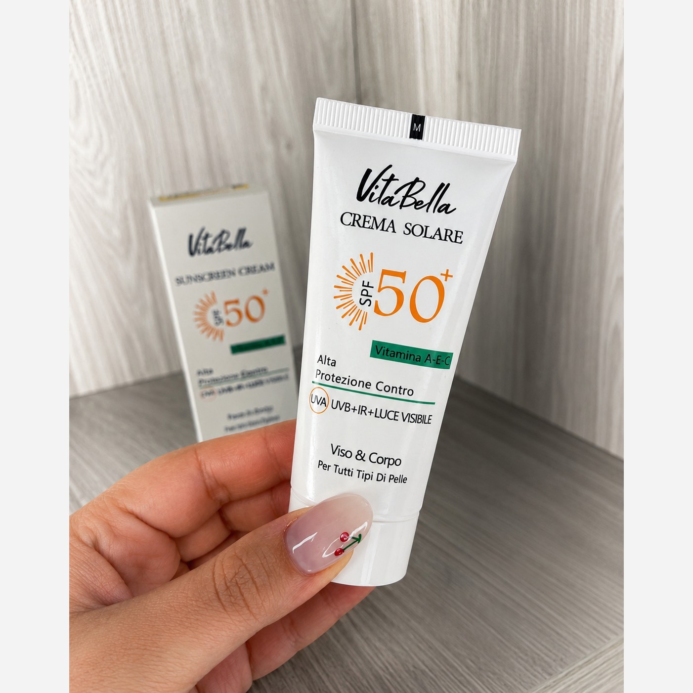 کرم ضد آفتاب ویتابلا ایتالیایی spf50 اصل بارکددار