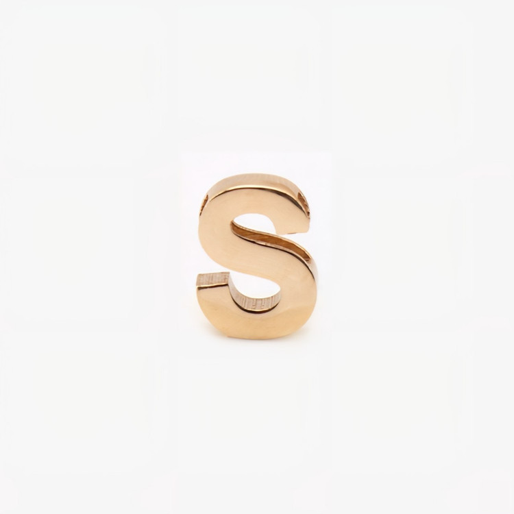 آویز طلا 18عیار حرف S سه بعدی 0.260گرم